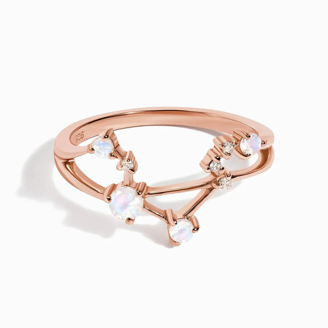 Moonstone jewelry ring symbolising Libra’s harmony and graceful balance.