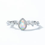 Classic silver opal jewelry ring reflecting emotional depth, clarity and peaceful glow.