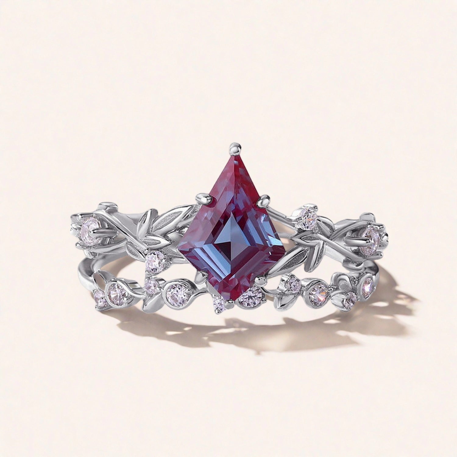 Alexandrite Kite Ring Nature-Inspired Design