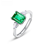 Emerald ring featuring radiant green hues and modern elegance by Minerva Jewelry.