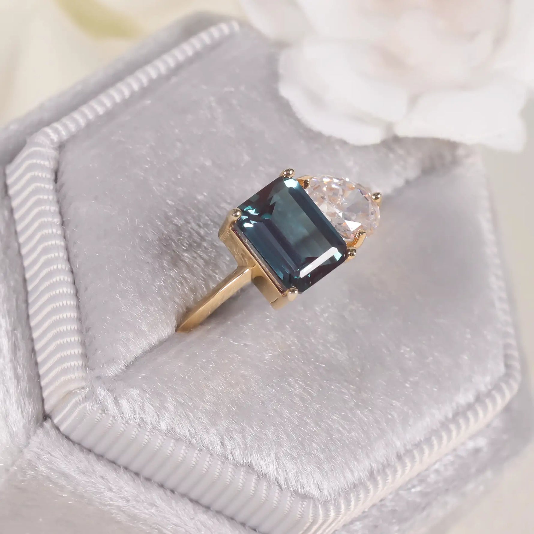 Colour-changing alexandrite vintage ring celebrating mystery and timeless transformation by Minerva Jewelry.