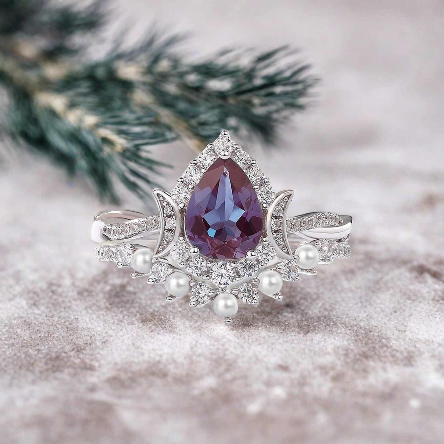 Vintage alexandrite stackable ring set symbolising harmony and layered elegance by Minerva Jewelry.
