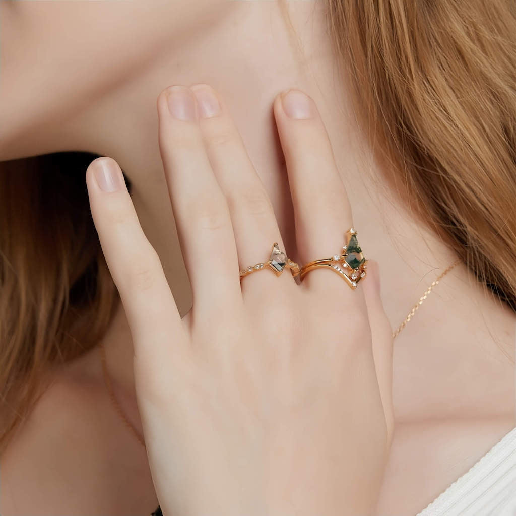 Vintage Moss Agate Ring